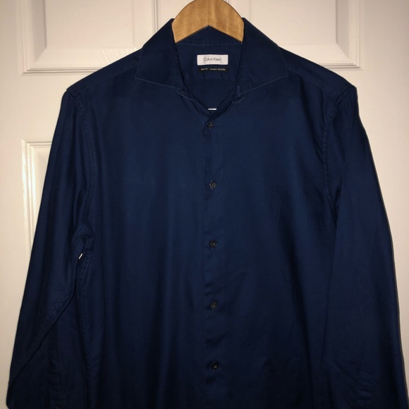 Calvin Klein collared button-down dress shirt - Picture 2 of 9